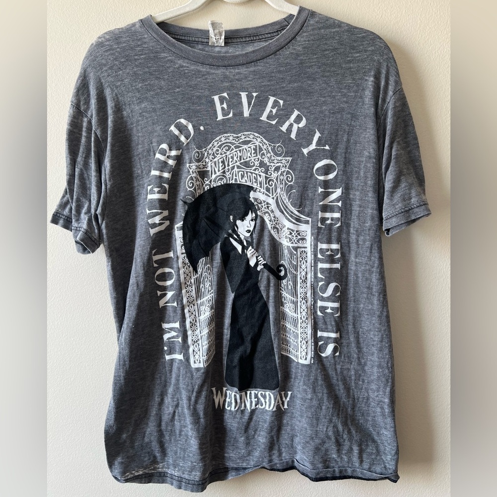 Wednesday Adams short sleeve graphic t-shirt girls kids L Optima London burnout‎